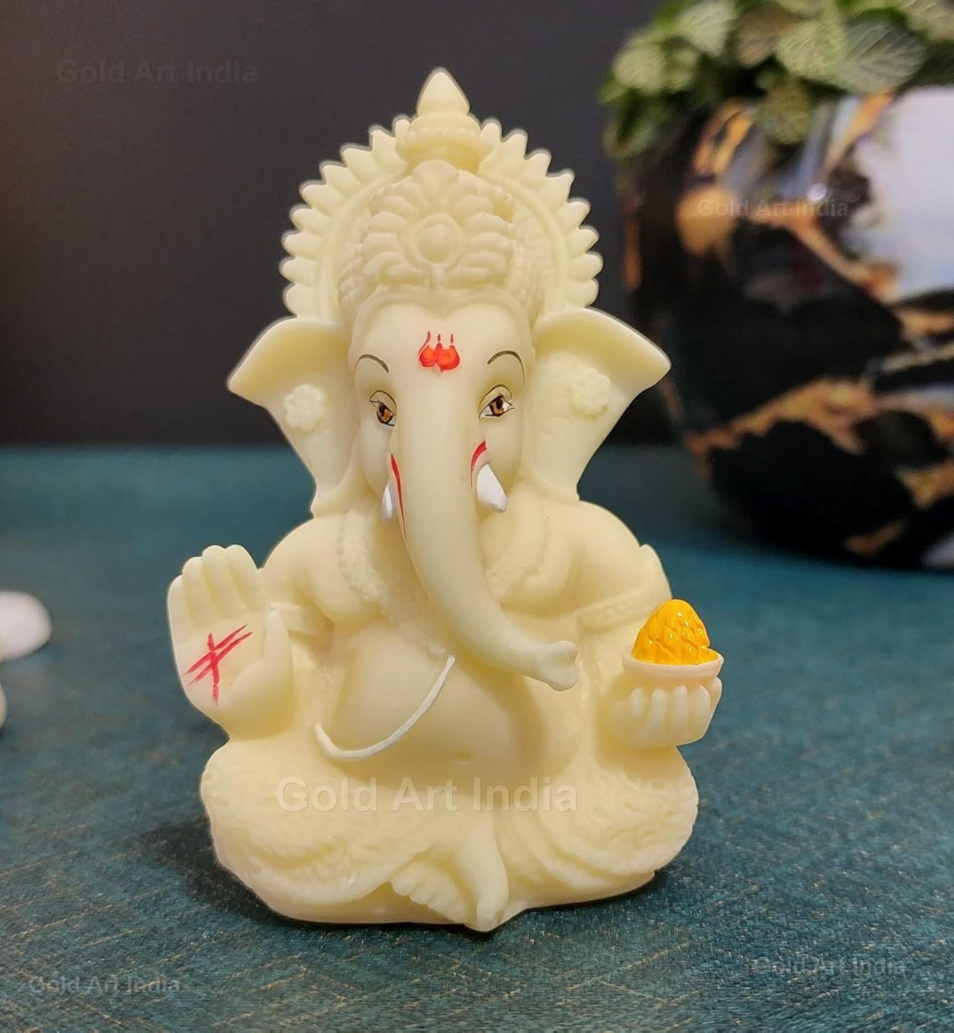 Ganesha Idol for Car Dashboard, Lord Ganpati Diwali Gifts